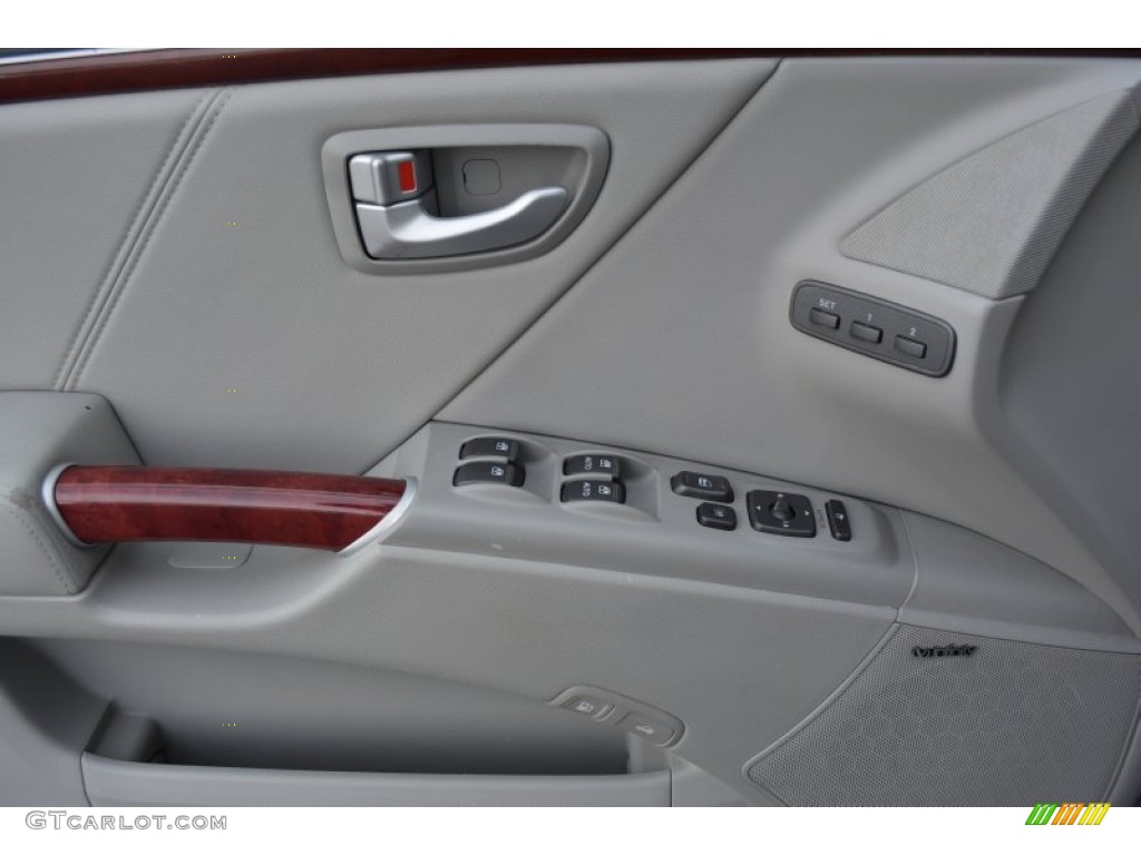 2008 Hyundai Azera Limited Door Panel Photos