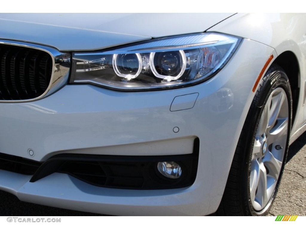 2015 3 Series 335i xDrive Gran Turismo - Alpine White / Black photo #32