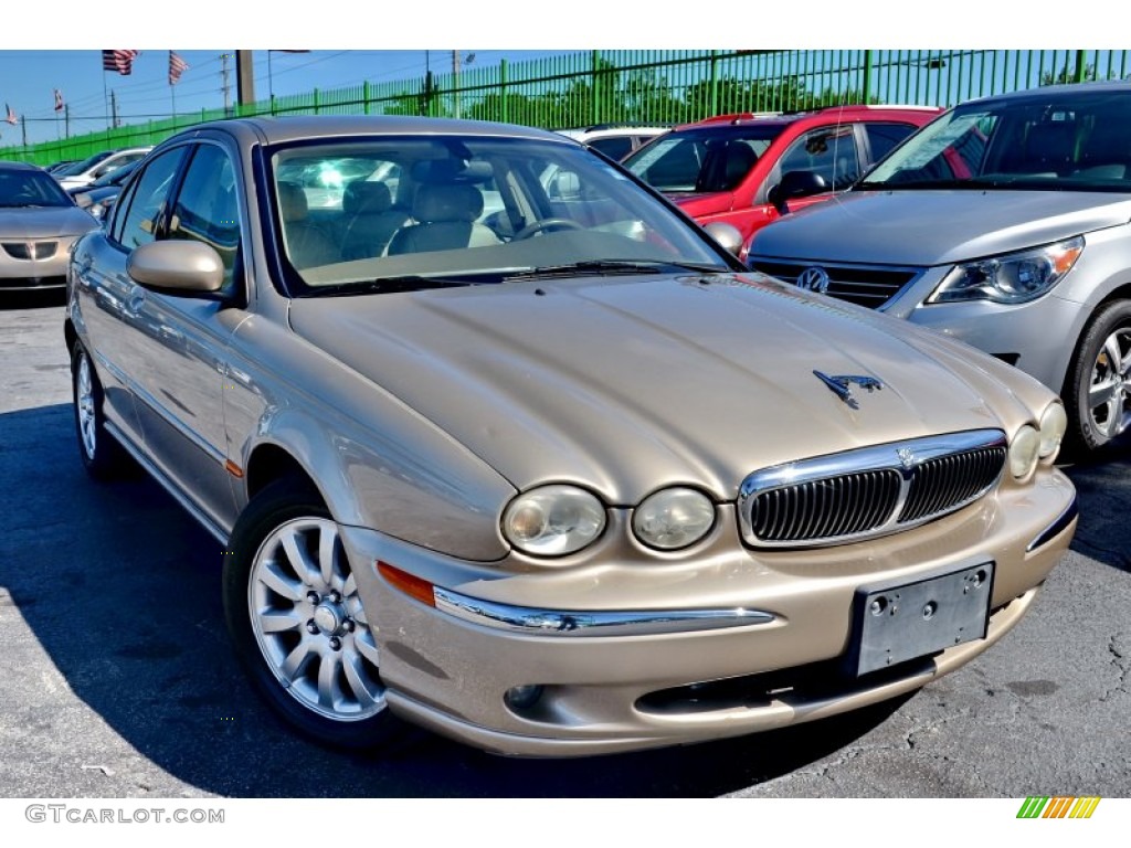 2002 X-Type 2.5 - Topaz Metallic / Sand photo #1