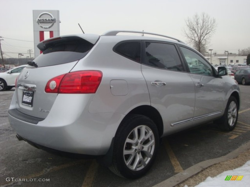 2011 Rogue SV AWD - Silver Ice Metallic / Black photo #6