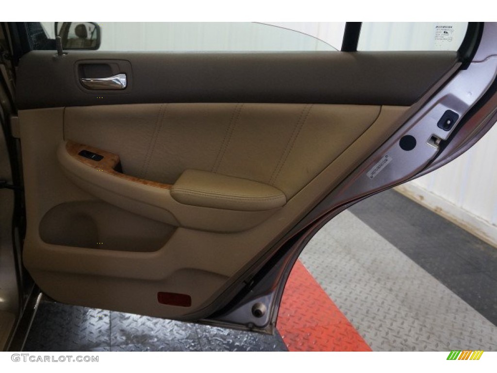 2003 Accord EX Sedan - Desert Mist Metallic / Ivory photo #16