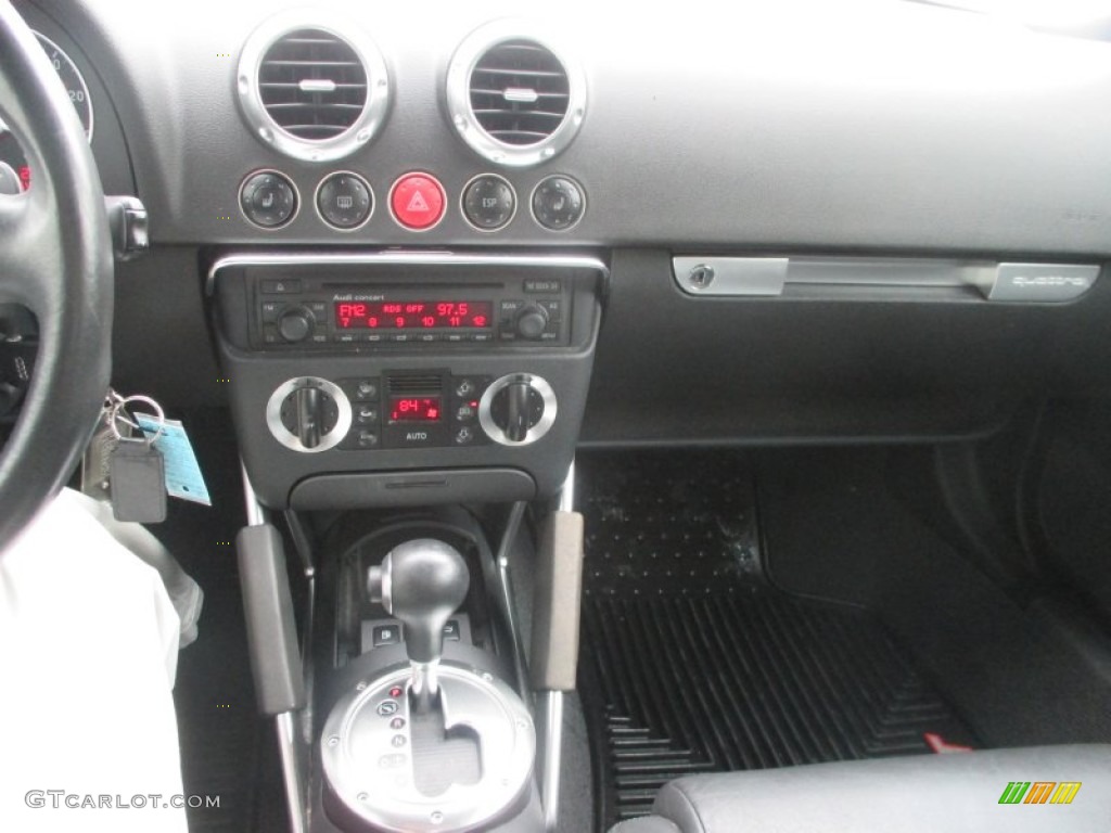 2004 TT 3.2 quattro Coupe - Brilliant Black / Ebony photo #5