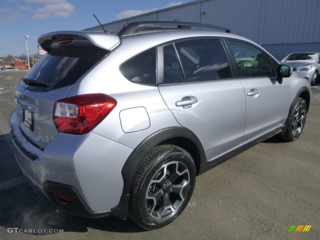 2015 XV Crosstrek 2.0i Premium - Ice Silver Metallic / Black photo #3