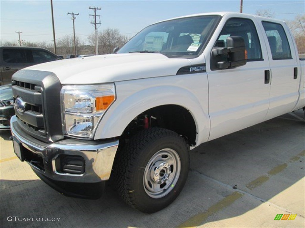 2015 F250 Super Duty XL Crew Cab 4x4 - Oxford White / Steel photo #11