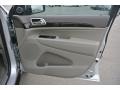 Bright Silver Metallic - Grand Cherokee Laredo Photo No. 18