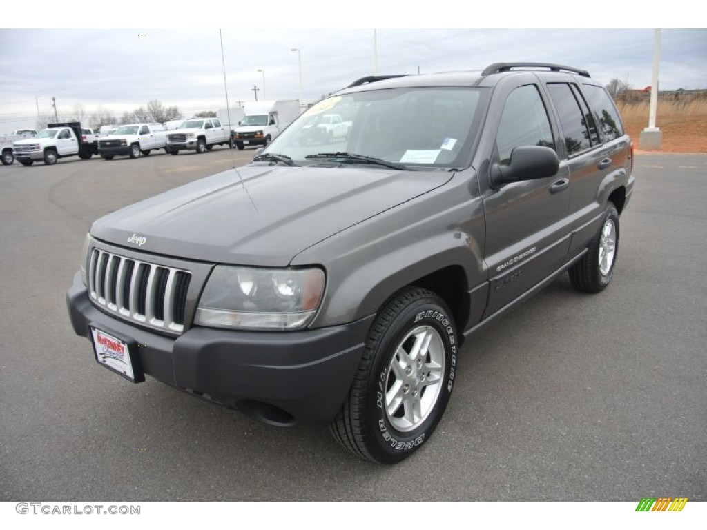 2004 Grand Cherokee Laredo - Graphite Metallic / Taupe photo #2
