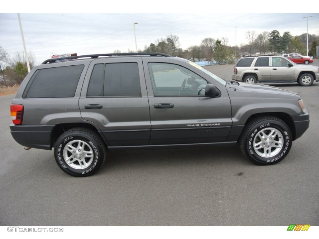 2004 Grand Cherokee Laredo - Graphite Metallic / Taupe photo #6