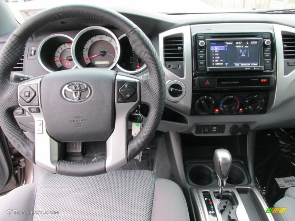2015 Toyota Tacoma V6 Access Cab 4x4 Graphite Steering Wheel Photo #101577956