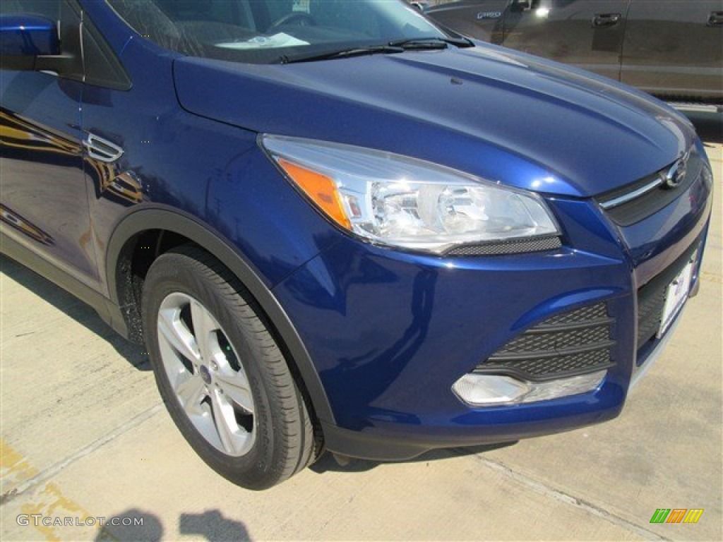 2015 Escape SE - Deep Impact Blue Metallic / Charcoal Black photo #13