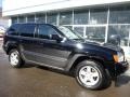 Black - Grand Cherokee Laredo 4x4 Photo No. 2