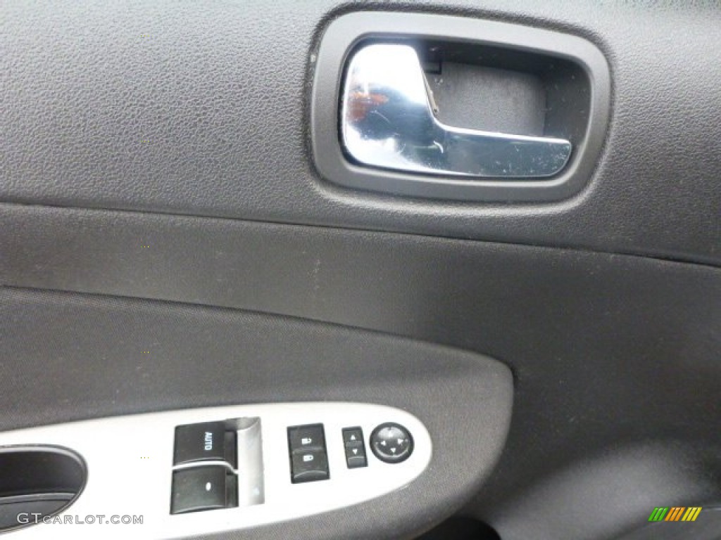 2007 G5  - Summit White / Ebony photo #17