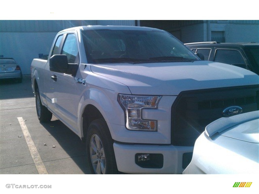 2015 F150 XL SuperCab - Oxford White / Medium Earth Gray photo #1