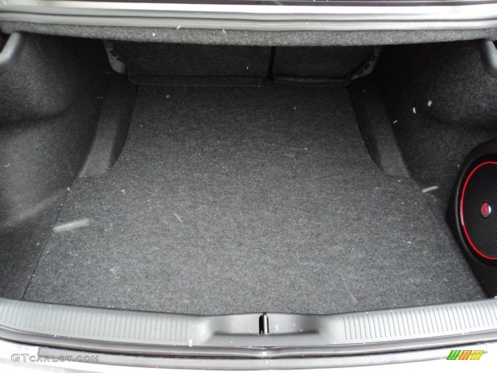 2015 Dodge Charger SXT Trunk Photo #101594087