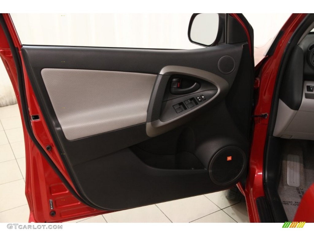 2009 Toyota RAV4 Limited 4WD Door Panel Photos
