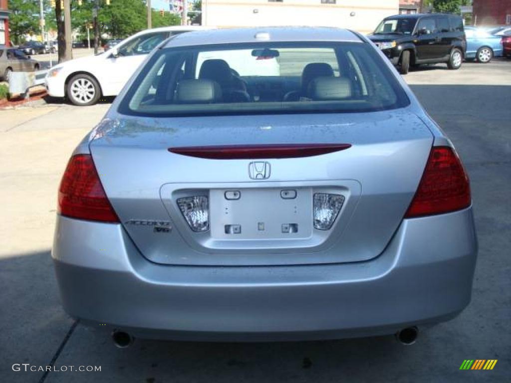2006 Accord EX-L V6 Sedan - Alabaster Silver Metallic / Black photo #3