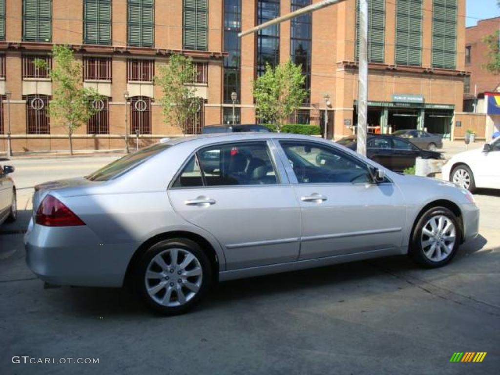 2006 Accord EX-L V6 Sedan - Alabaster Silver Metallic / Black photo #5