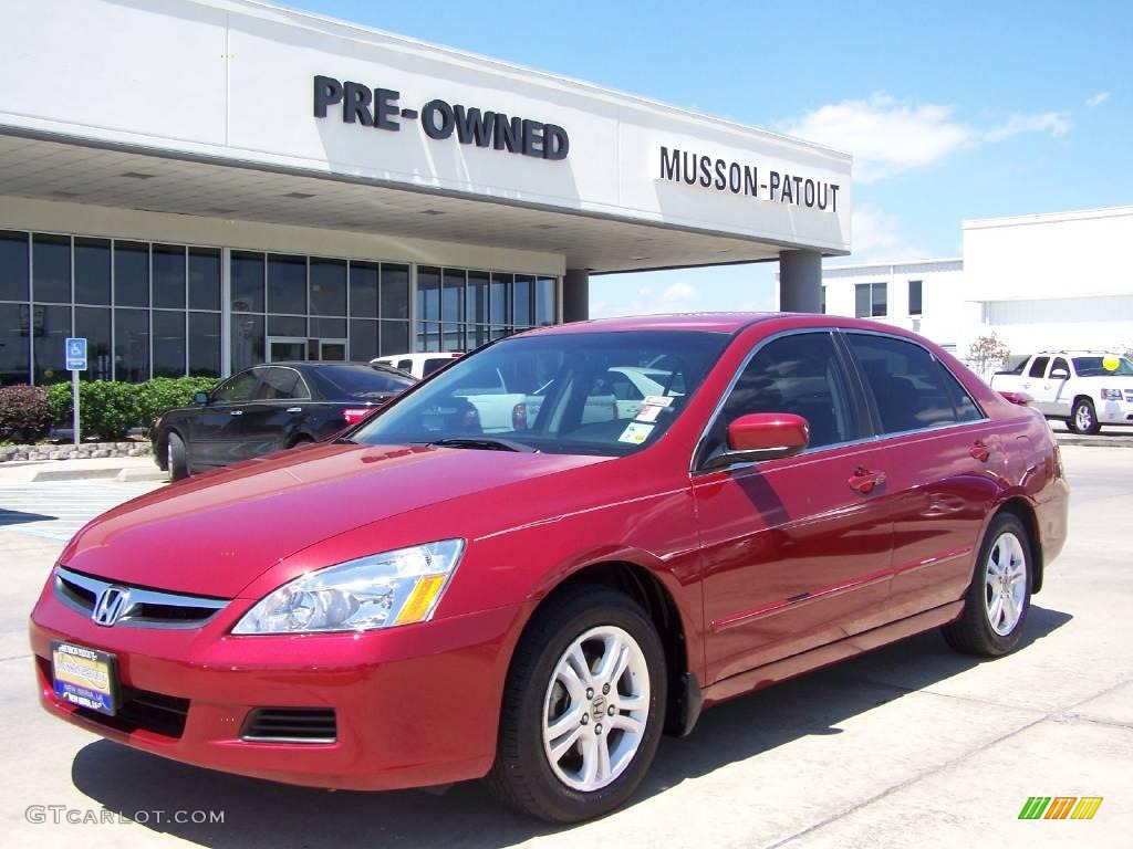 2007 Accord SE Sedan - Moroccan Red Pearl / Gray photo #1