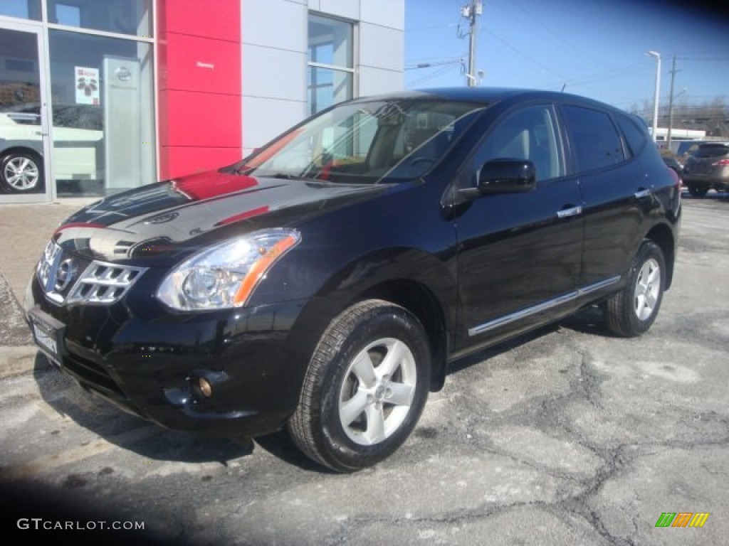 2013 Rogue S AWD - Super Black / Gray photo #1