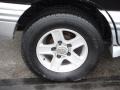 2002 Chevrolet Tracker LT 4WD Hard Top Wheel and Tire Photo