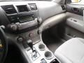 Magnetic Gray Metallic - Highlander V6 Photo No. 24