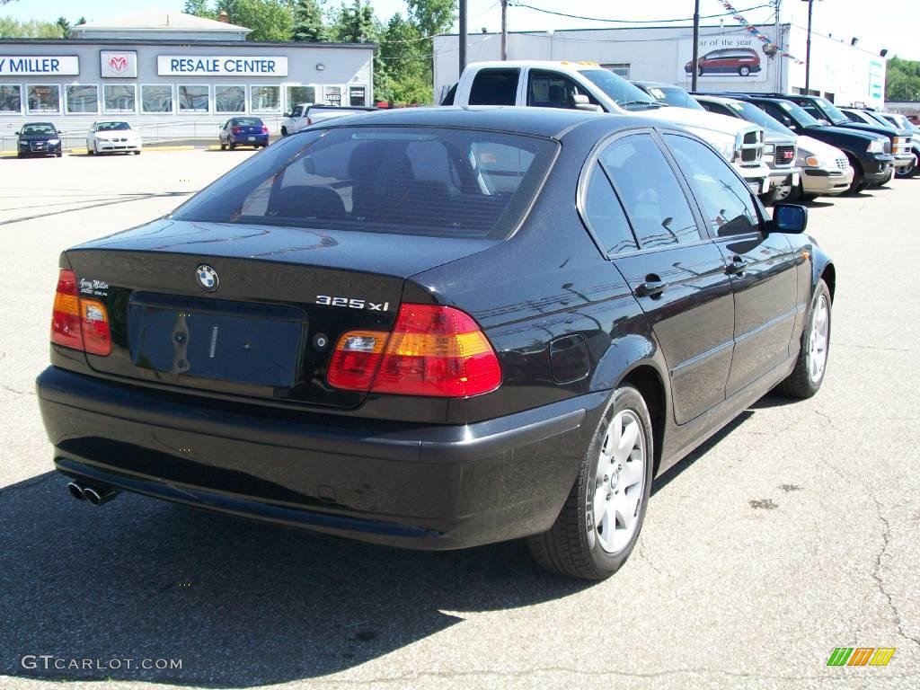 2003 3 Series 325xi Sedan - Jet Black / Black photo #6