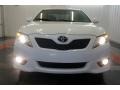 Super White - Camry SE Photo No. 4
