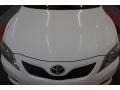 Super White - Camry SE Photo No. 36