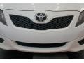 Super White - Camry SE Photo No. 39