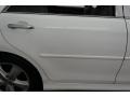 Super White - Camry SE Photo No. 47