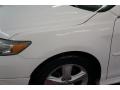 Super White - Camry SE Photo No. 62