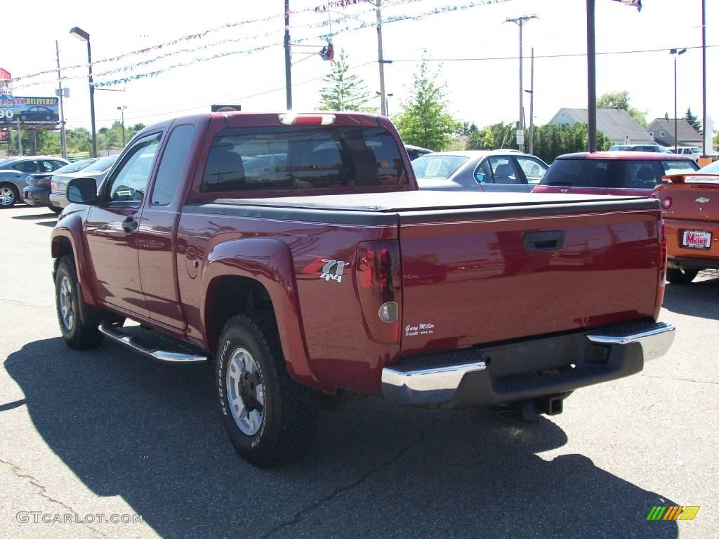 2004 Colorado Z71 Extended Cab 4x4 - Dark Cherry Red Metallic / Medium Dark Pewter photo #3