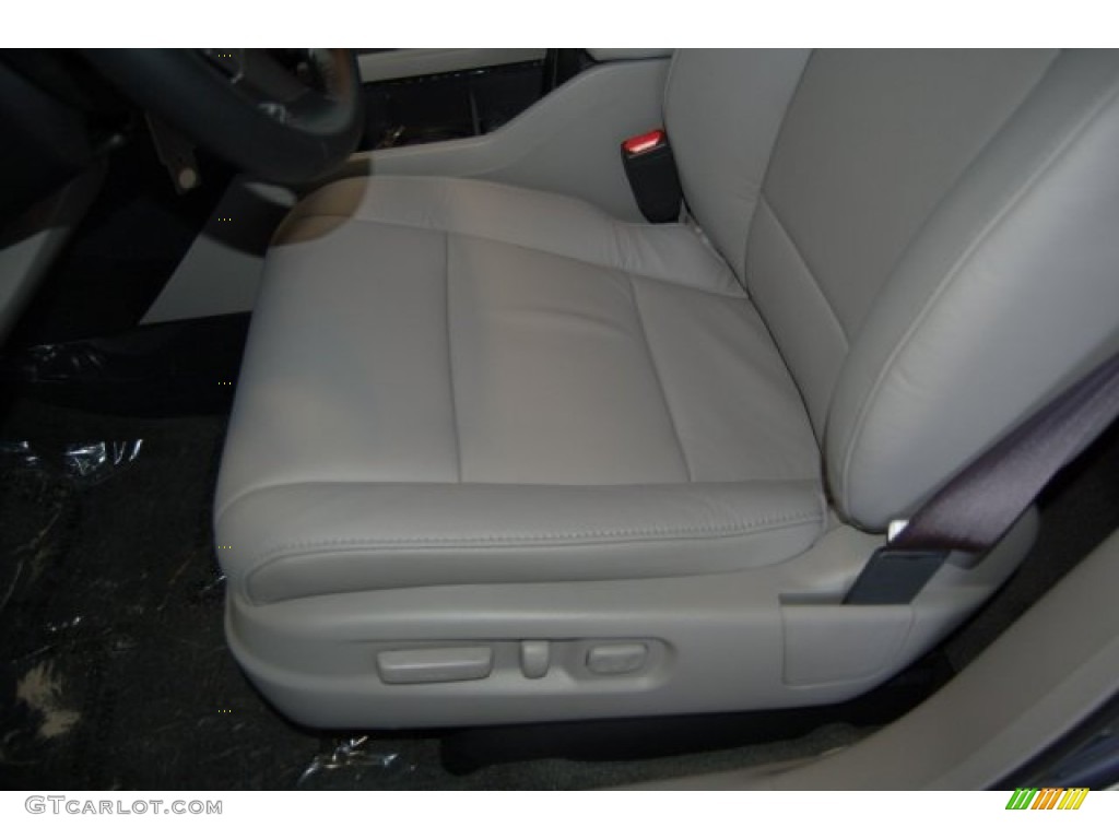 2015 Pilot Touring - Modern Steel Metallic / Gray photo #12