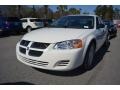 2004 Stone White Dodge Stratus SE Sedan  photo #4