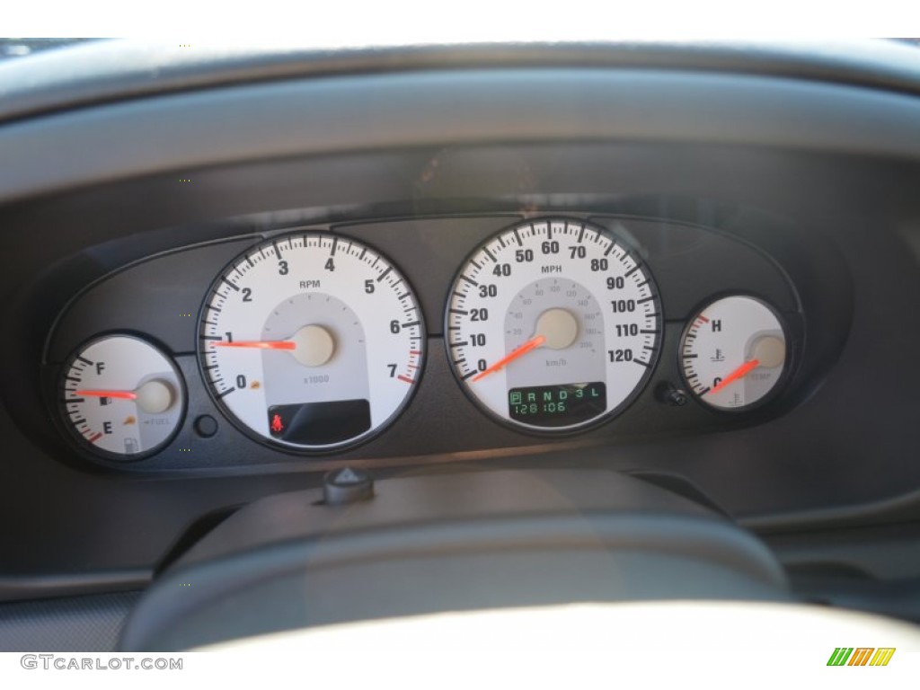 2004 Stratus SE Sedan - Stone White / Dark Slate Gray photo #17