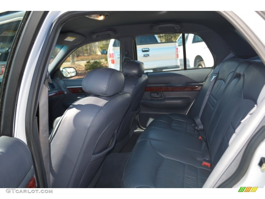 2001 Grand Marquis LS - Vibrant White Clearcoat / Deep Slate Blue photo #11