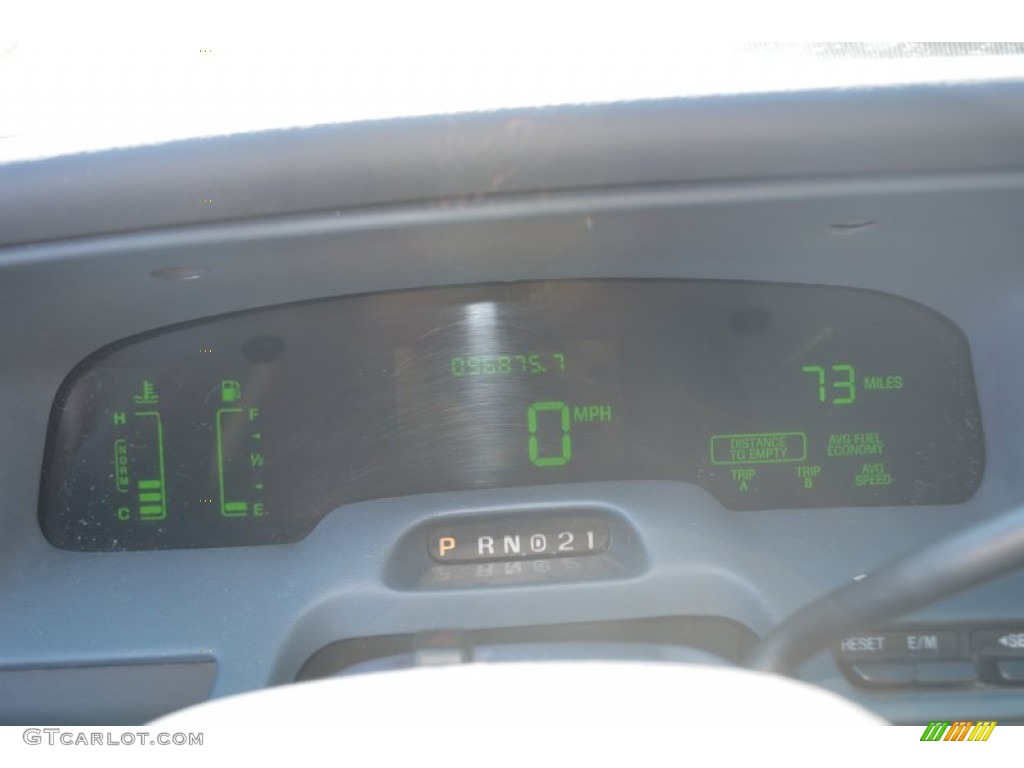 2001 Mercury Grand Marquis LS Gauges Photos