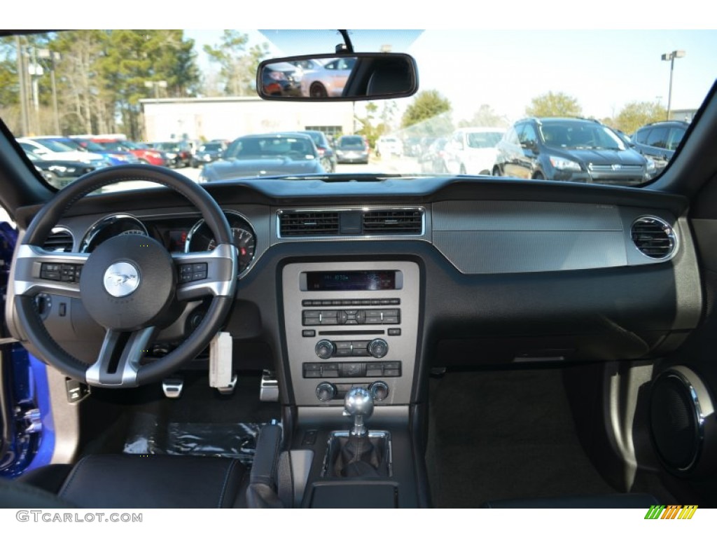 2014 Mustang GT Premium Coupe - Deep Impact Blue / Charcoal Black/Grabber Blue Accent photo #11