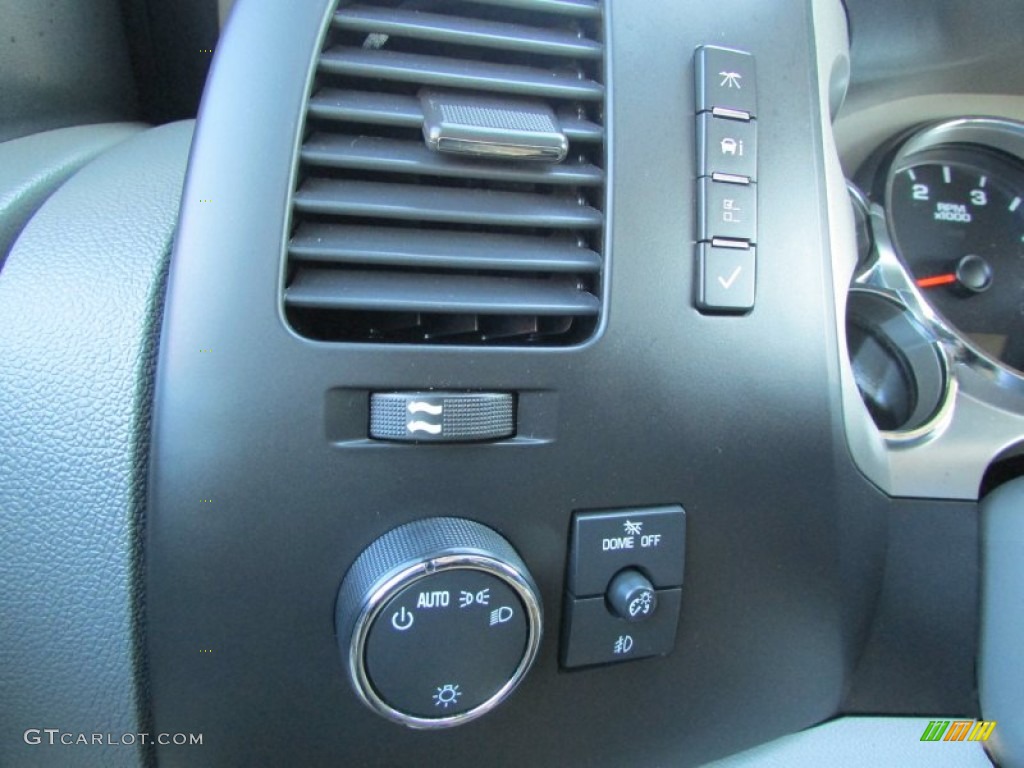 2011 Sierra 3500HD SLE Crew Cab 4x4 - Fire Red / Ebony photo #32