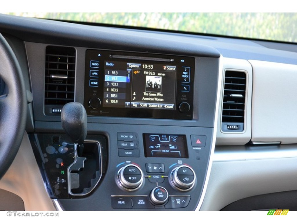 2015 Toyota Sienna LE Controls Photo #101650187