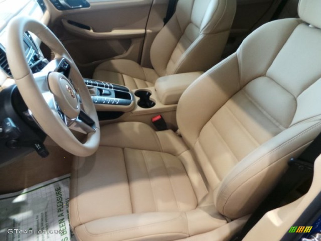 Luxor Beige Interior 2015 Porsche Macan Turbo Photo #101658590