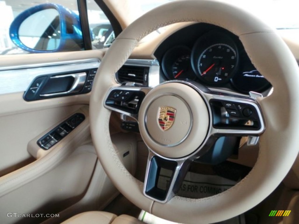 2015 Porsche Macan Turbo Luxor Beige Steering Wheel Photo #101658863