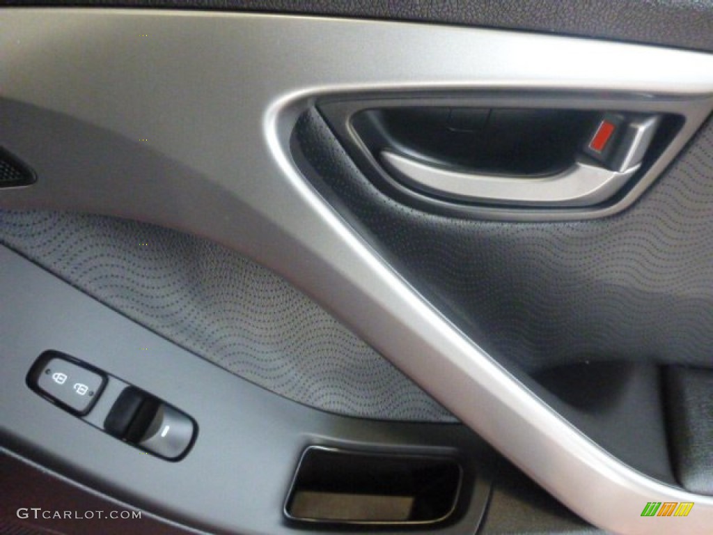 2013 Elantra Limited - Red / Black photo #3