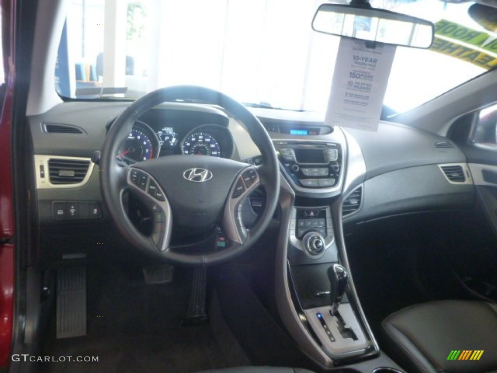 2013 Elantra Limited - Red / Black photo #16
