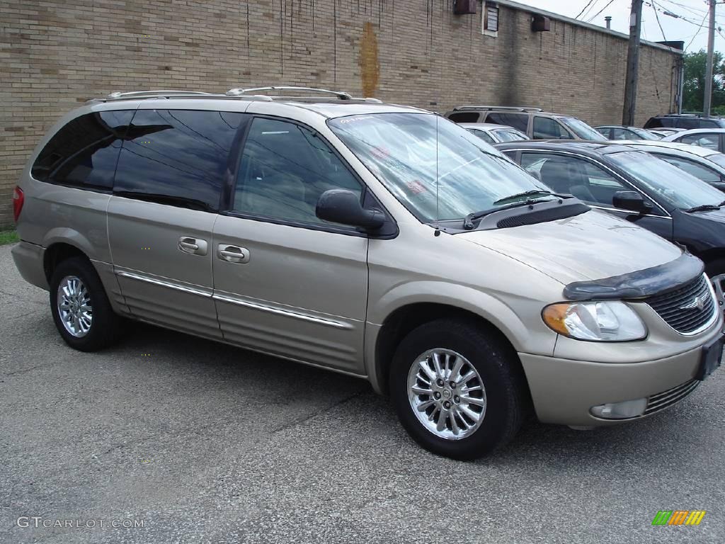 2003 Town & Country Limited AWD - Light Almond Pearl / Taupe photo #2