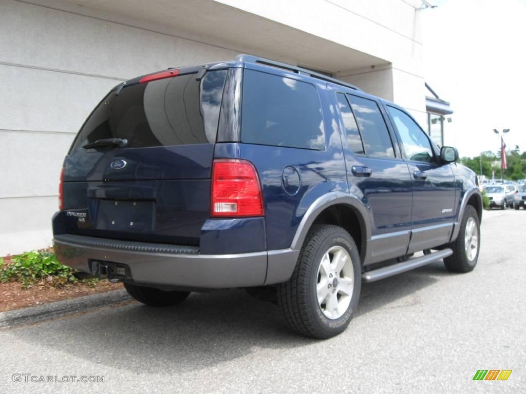 2004 Explorer XLT 4x4 - Dark Blue Pearl Metallic / Gray photo #3