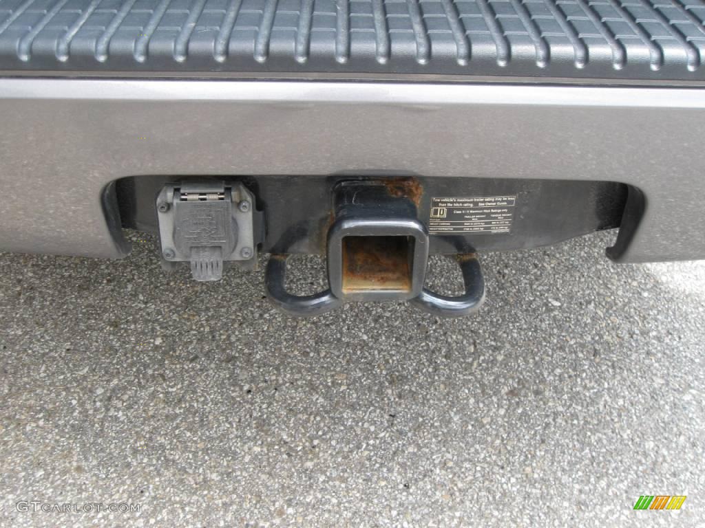 2004 Explorer XLT 4x4 - Dark Blue Pearl Metallic / Gray photo #4