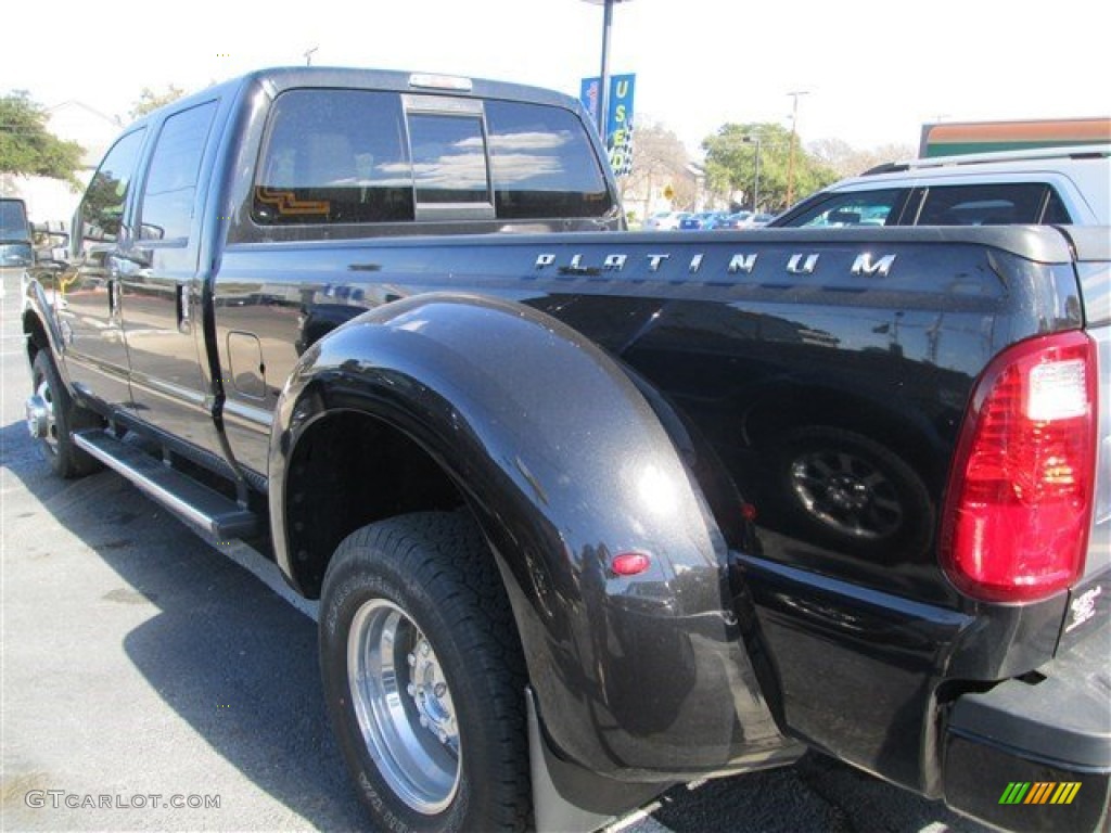 2014 F350 Super Duty Platinum Crew Cab 4x4 Dually - Tuxedo Black Metallic / Black photo #3