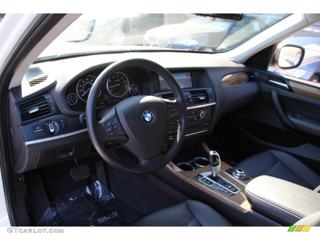 2013 X3 xDrive 28i - Alpine White / Black photo #11