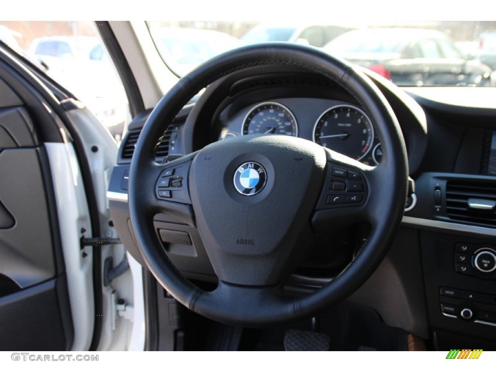 2013 X3 xDrive 28i - Alpine White / Black photo #19
