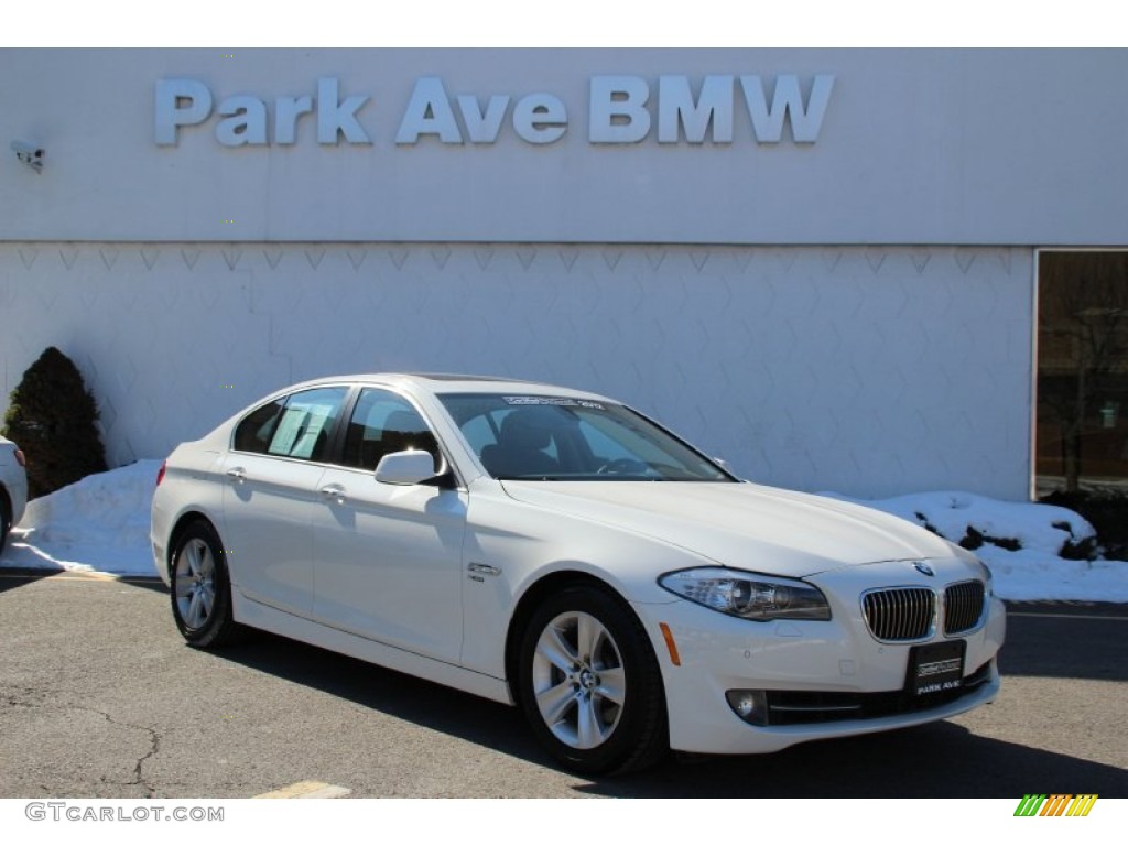 2012 5 Series 528i xDrive Sedan - Alpine White / Cinnamon Brown photo #1